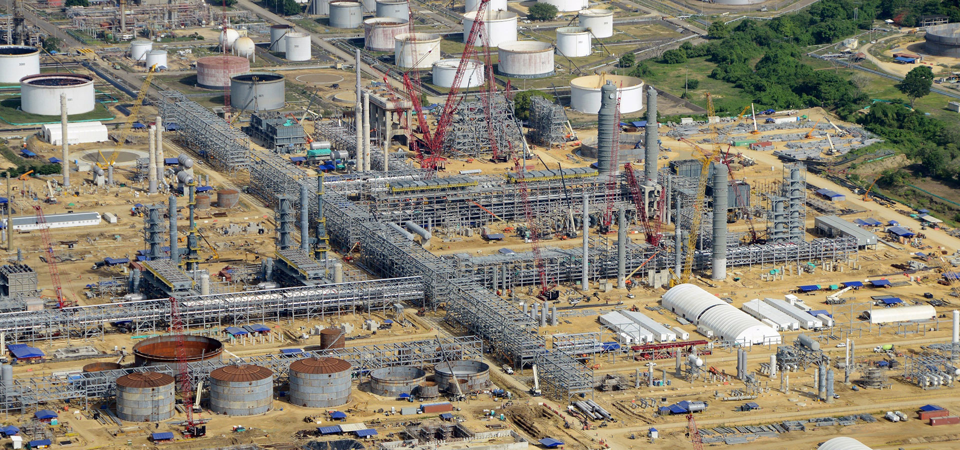 厚德载物 普惠天下